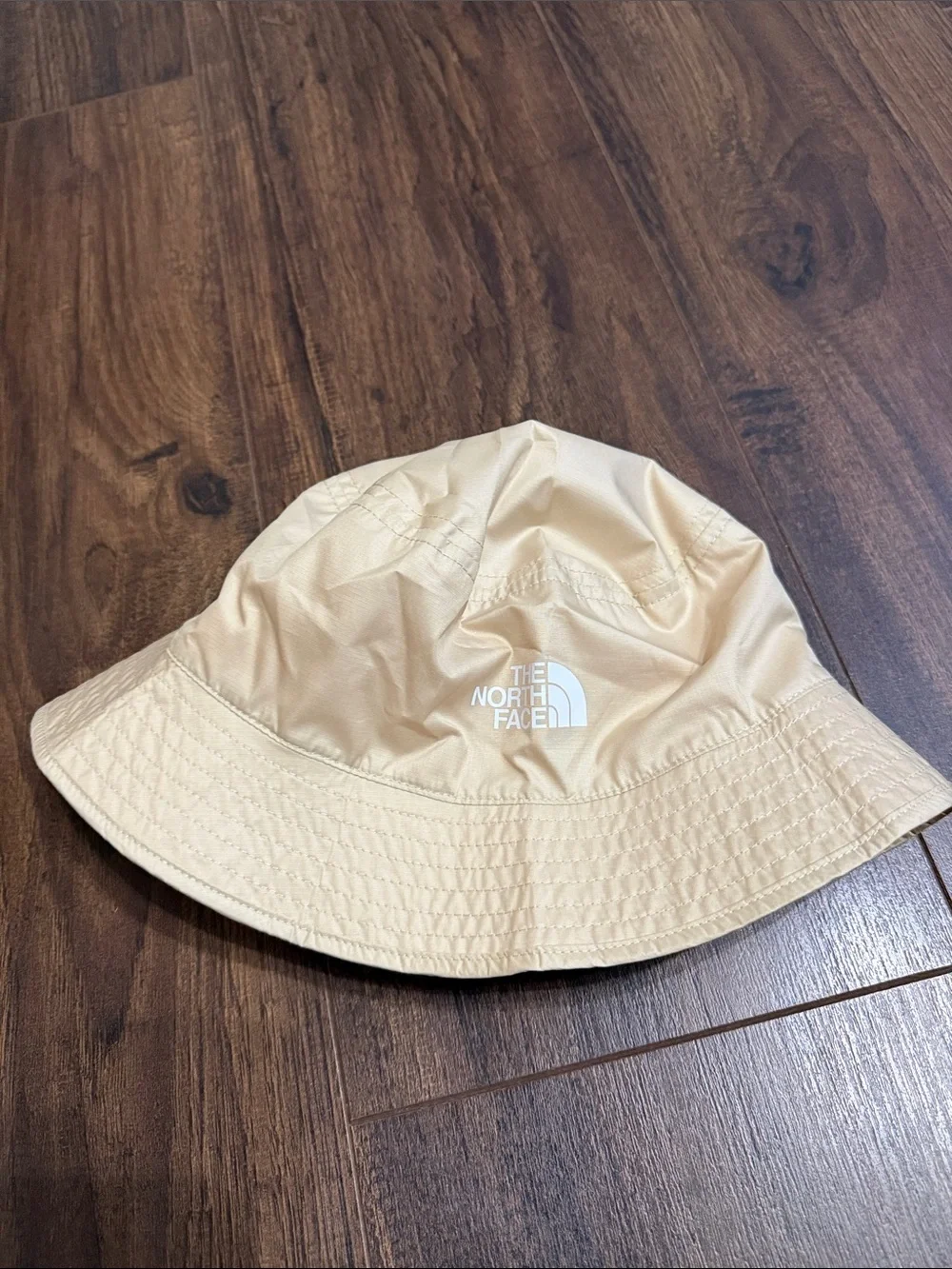 The North Face Sun Stash Bucket Hat